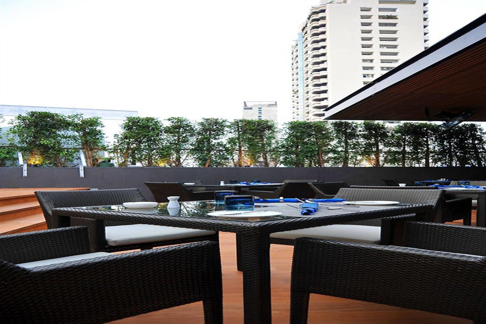 Best Western Sukhumvit 20 Hotel Bangkok Buitenkant foto