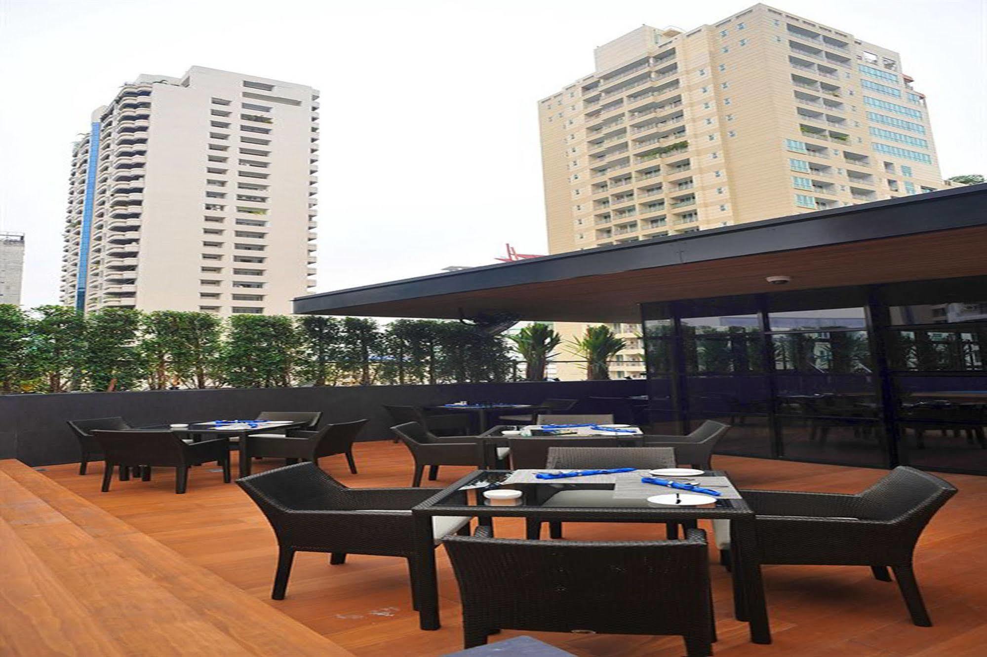 Best Western Sukhumvit 20 Bangkok Buitenkant foto